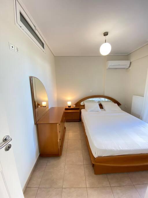Cozy 2 Room Apartment With Garden Near Athens Air-Port أرتيميدا المظهر الخارجي الصورة